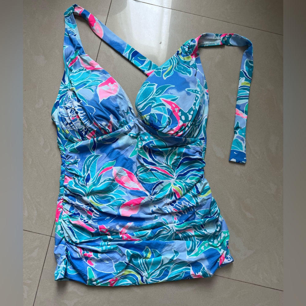 EUC Lilly Pulitzer Tankini Bathing Suit Top - Size 4!